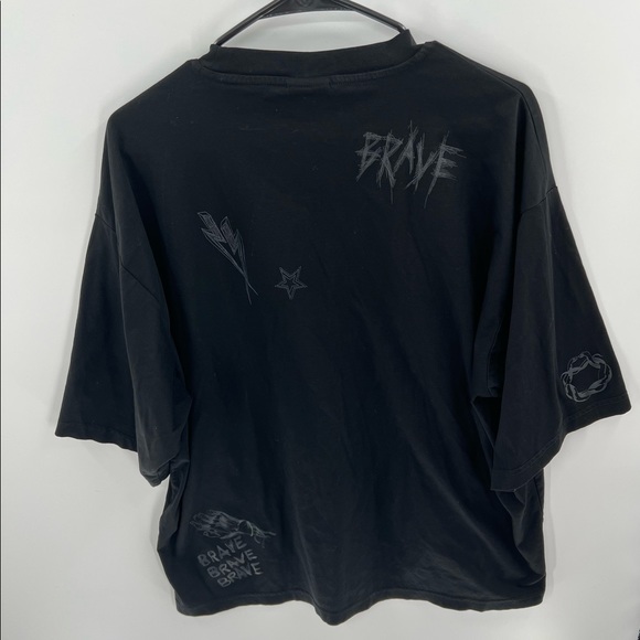 Diesel - Boxy T-shirt with Villian Print - Picture 7 of 15